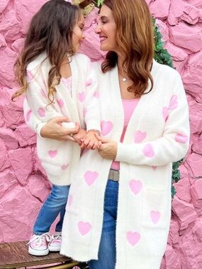 BMG Women’s I Love You Lots Ivory Oversized Heart Cardigan Sze XL